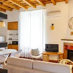Urban House - Charming Navigli Center